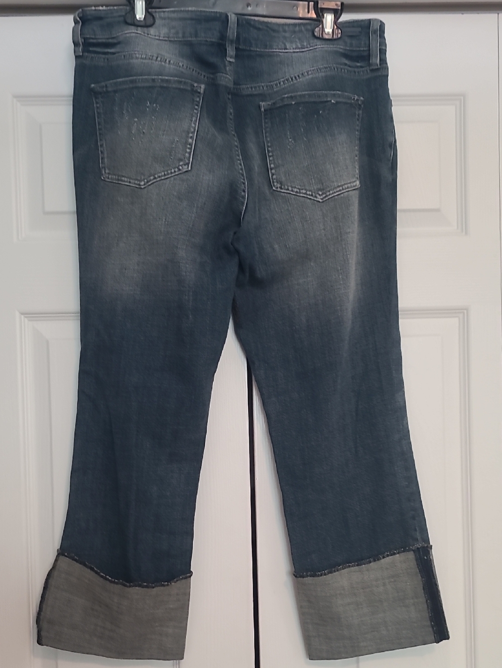 Pilcro and the Letterpress Hyphen Cropped Sequin Jeans Size 30 EUC - Picture 5 of 6
